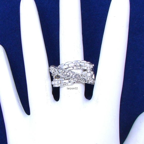 John Hardy JAI Wide Floral Carved Cross-Over Band Sterling Silver Ring - 6.5 - Picture 7 of 13